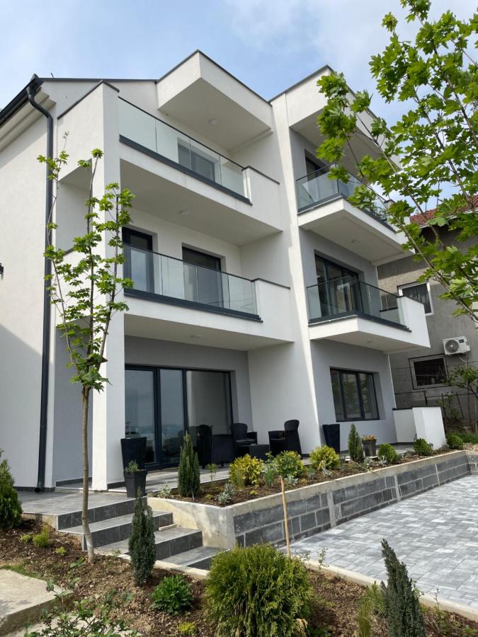 %Izdavanje apartmana Golubac%